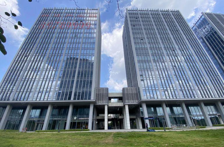 开发商直租 500起分龙华高新产业园20万平全新红本厂房出租