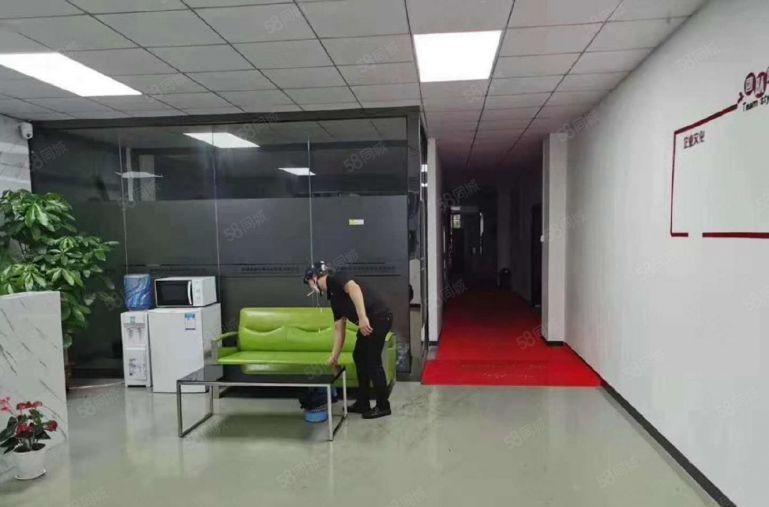 龙华地铁口原房东2000平方厂房仓库出租大小可分租可办环评