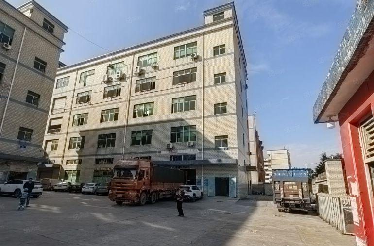 龙华汽车站豪华装修厂房出租1000平适合电商仓库办公，可分租