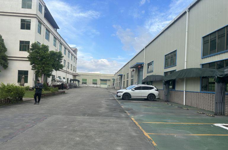 （出租）物流仓库出租3200平龙华观澜可分租