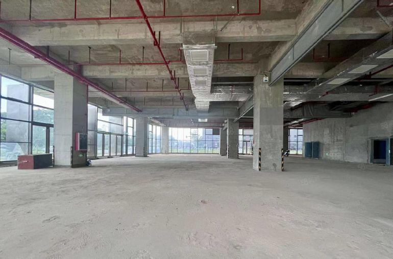 龙华观澜全新红本丙二类消防厂房500平起租园区形像好