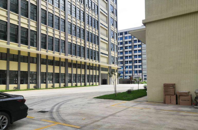 元芬地铁口普赞智能电商产业园2000平办公厂房仓库招租可分租