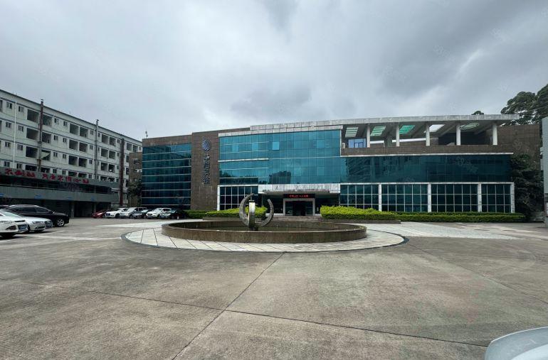 300平起分租3万平红本独院观澜华为旁厂房出租空地大仓库出租