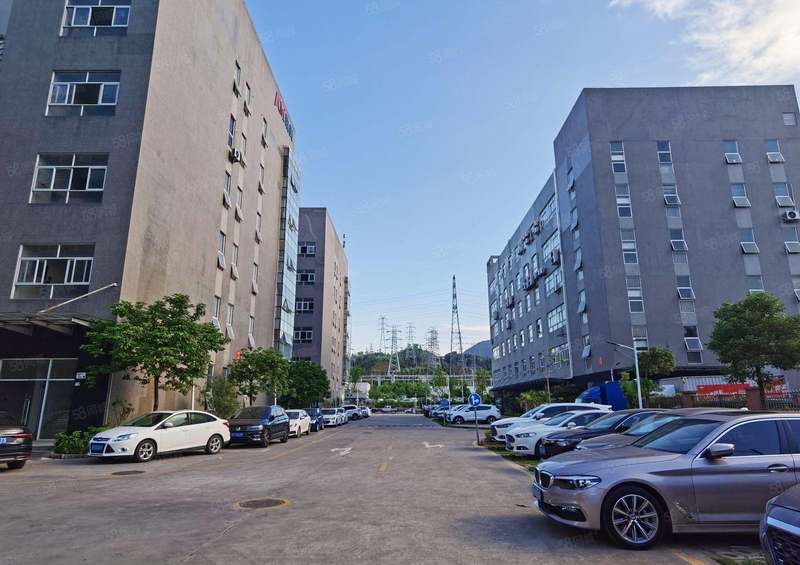 大浪工业区新空出2楼600平方带精装修办公室厂房出租