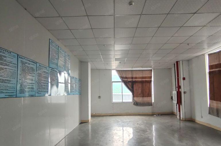 仲恺2000平方精装修厂房出租，可分租