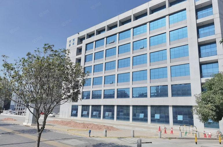 龙岗宝龙新出豪华装修500平米办公研发厂房仓库出租，大小分租