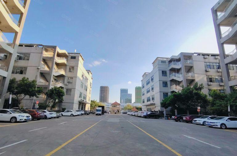 空地超大龙岗宝龙工业园1楼1500平厂房仓库出租3百平起分租