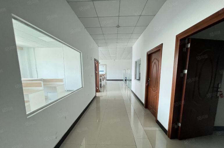 同乐独院分租1180平方米厂房仓库出租带精装修办公室会所厨房