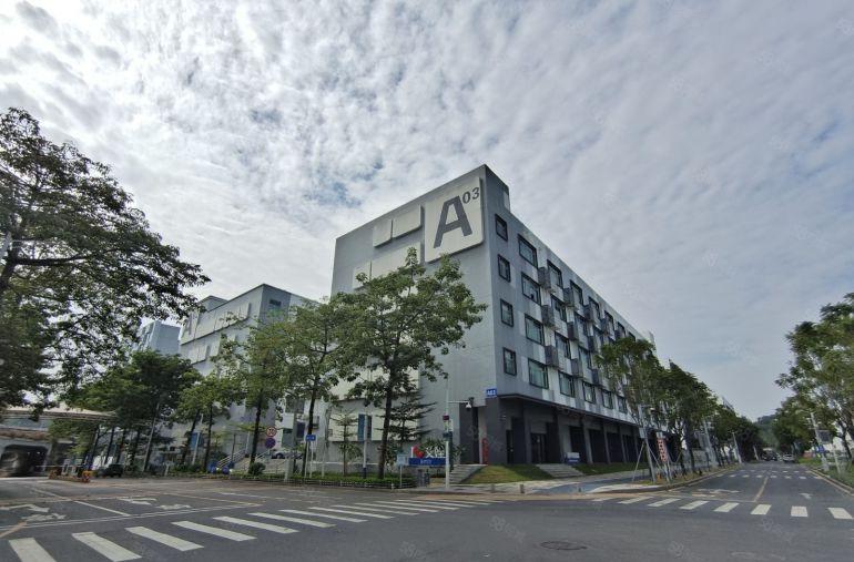 300平起分龙岗宝龙原房东科技园1500平方一楼厂房仓库出租