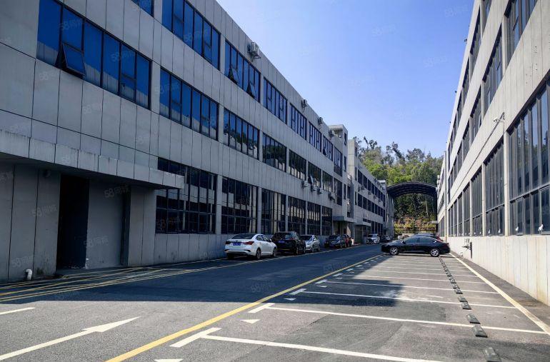 龙岗中心城爱联地铁站附近电商100平至500平方精装修办公室