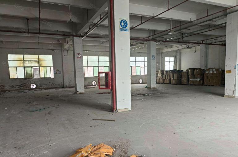 龙岗坪地六联原房东一楼730平滴水6米高