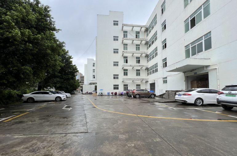 厂房出租龙岗爱南路原房东红本实际面积1200平带卸货平台免佣