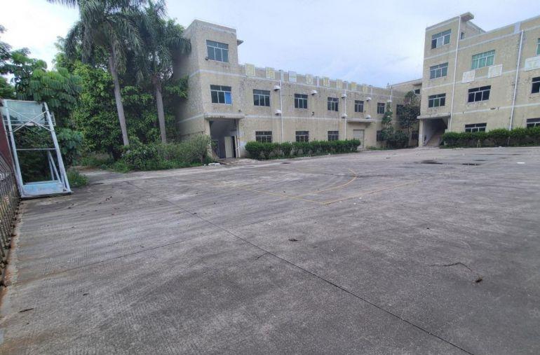 龙岗横岗厂房出租5000平独门独院整租分租仓库出租超大空地