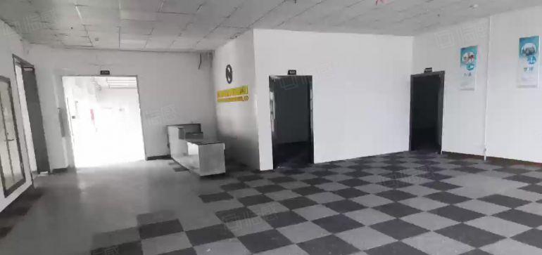 20元起租龙岗南联一手房东新出楼上1950平厂房出租可分租