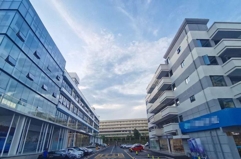 吉祥地铁口，中心城精装修办公室200平办公室仓库厂房出出租