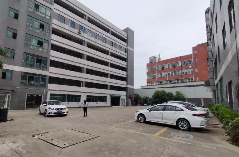 200平起租平湖府城坳独院厂房6000平厂房仓库出租可办环评