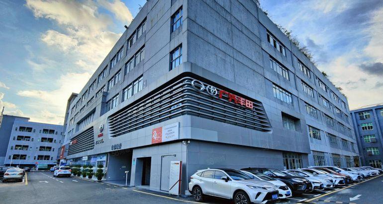 坂田地铁口楼上精装修厂房1080平仓库出租带地坪漆