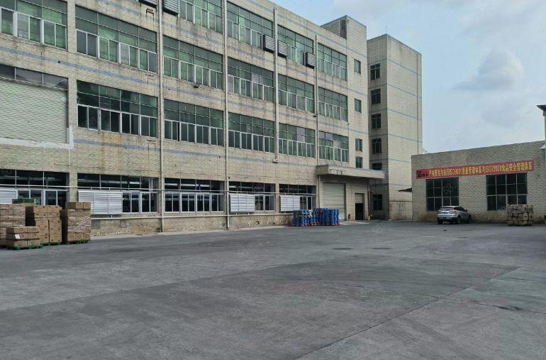 平湖新出带装修二楼1530平厂房仓库出租分租水电齐全交通方便