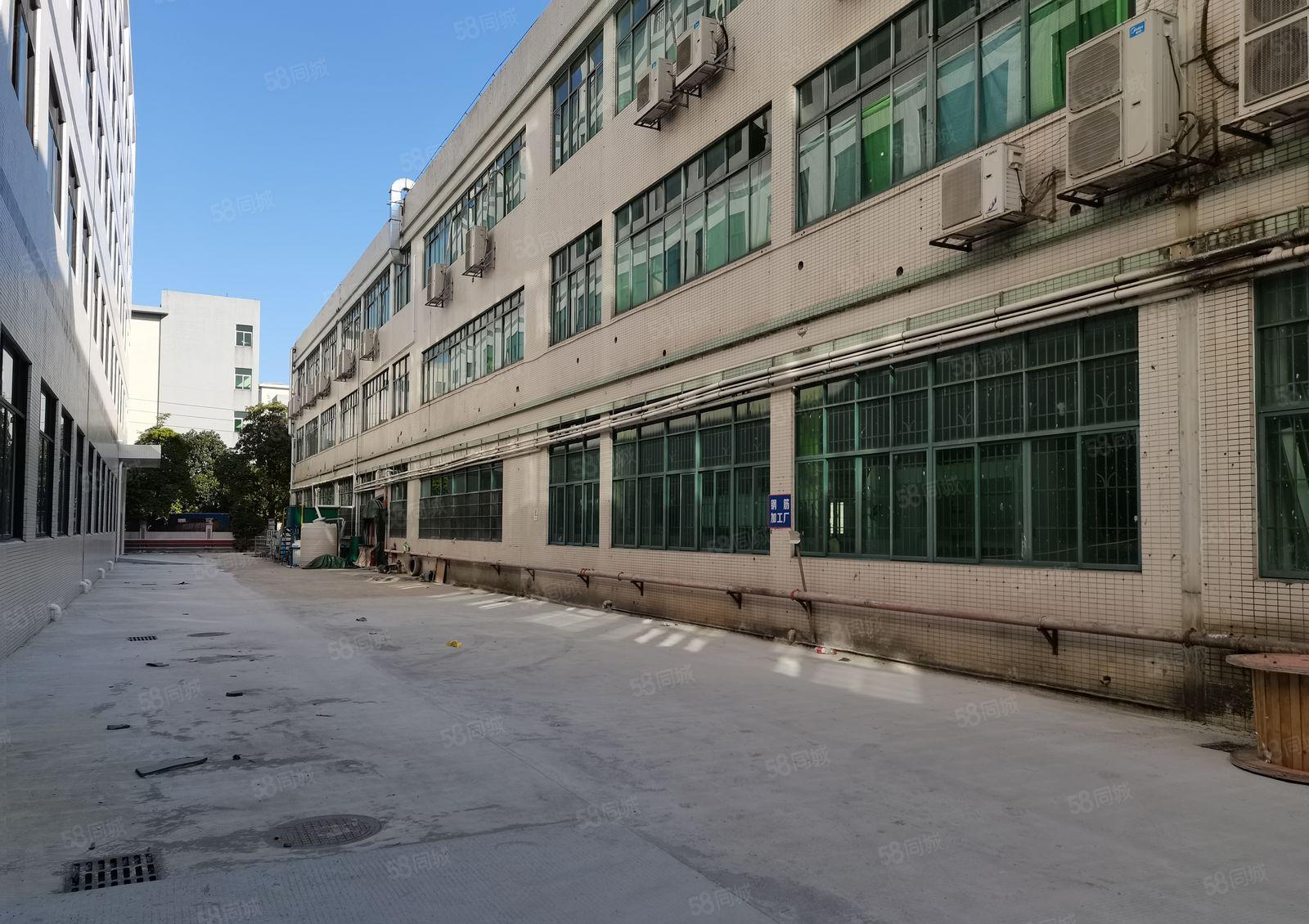 平湖华南城出口处100平方起分租独院8000平方厂房仓库出租