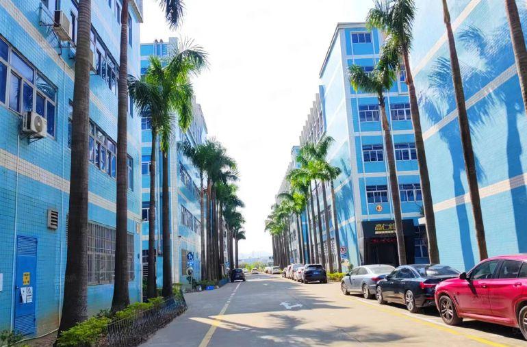 特价龙岗中心城原房东科技园楼上1000平方带装修厂房仓库出租