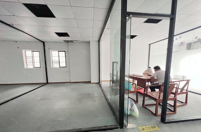 龙岗龙东地铁口一楼厂房750平仓库出租带精装修办公室消防喷淋