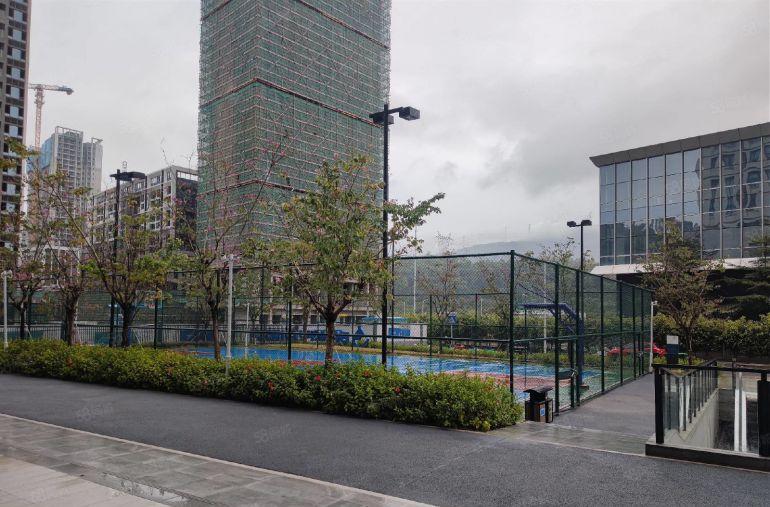 厂房招租免租6个月，单层面积1750平价格租28元可办公生产