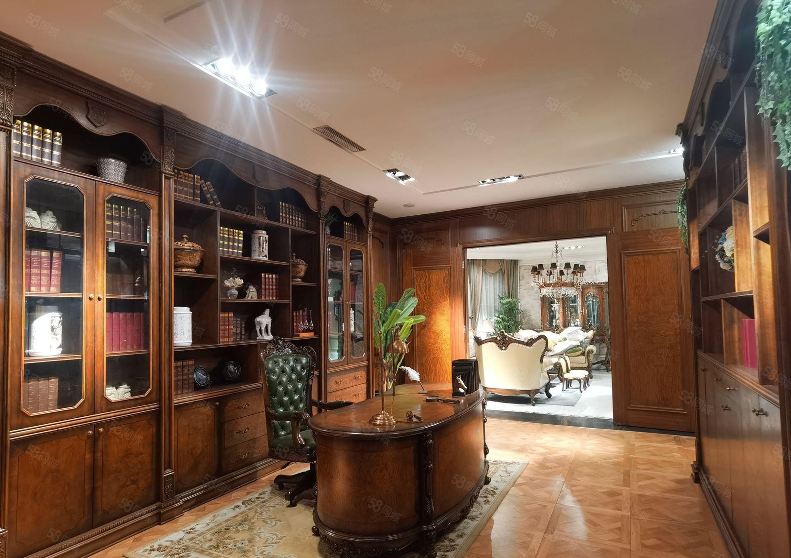 现成家具展厅出租！1480平二楼一层无转让费用园区形象好