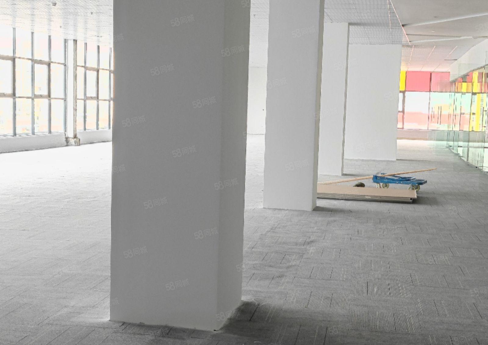坪地楼上600平厂房招租电商小加工!原房东带装修!