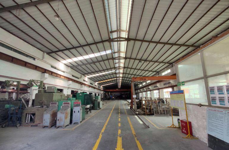 带行车滴9米龙岗高速出口1500平重工业厂房仓库出租可分租