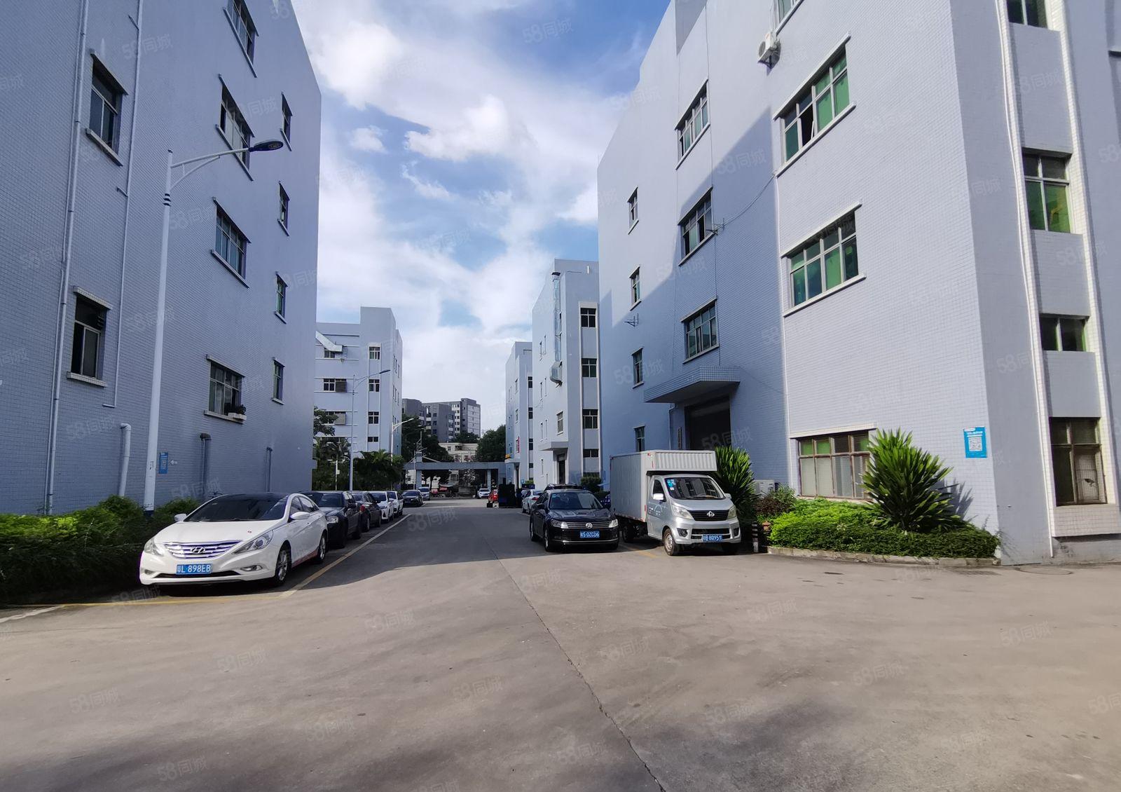 三天必租，龙岗中心城新出楼上2000平标准厂房带喷淋有红本