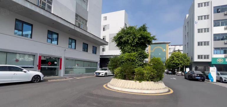 横岗六约红棉路边厂房出租1000平，层高6米，带卸货平台。