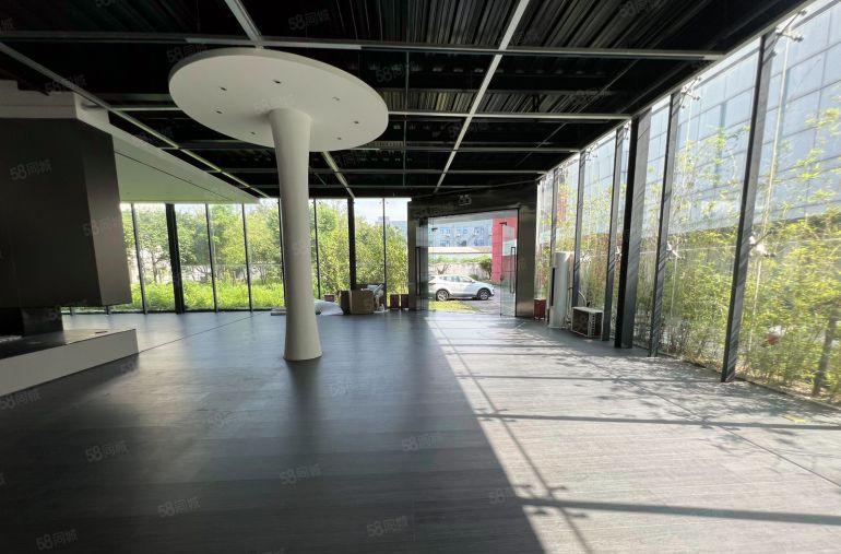 布吉坂田地铁口电商直播培训研发厂房300平出租带精装修办公室