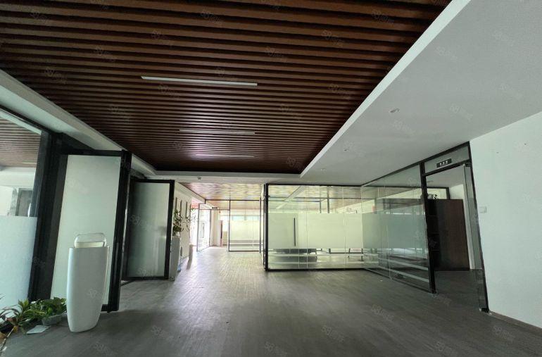 深圳龙岗中心城地铁口园区942平厂房出租带精装修办公室车间