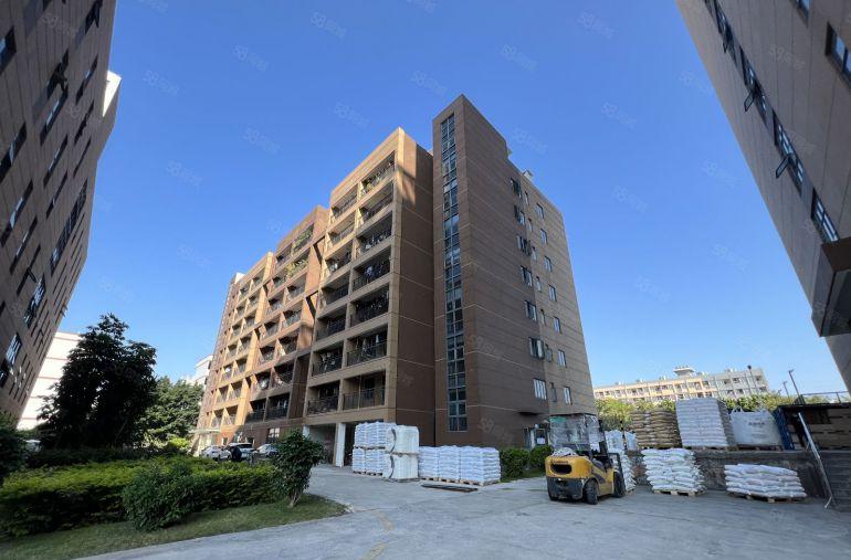 龙岗宝龙工业区楼上780平厂房仓库办公室分租