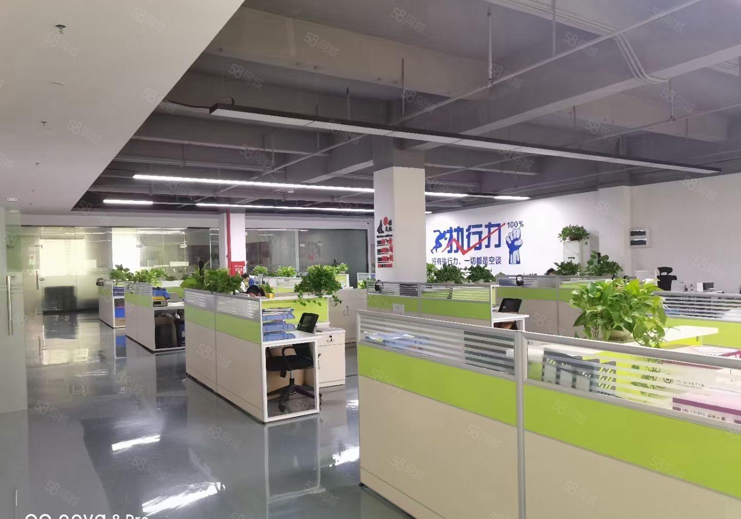 平湖华南城出口处100平方起分租独院8000平方厂房仓库出租