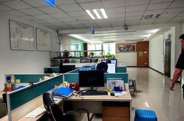 宝龙工业园区原房东红本3楼1500平方带装修水电齐大小可分租