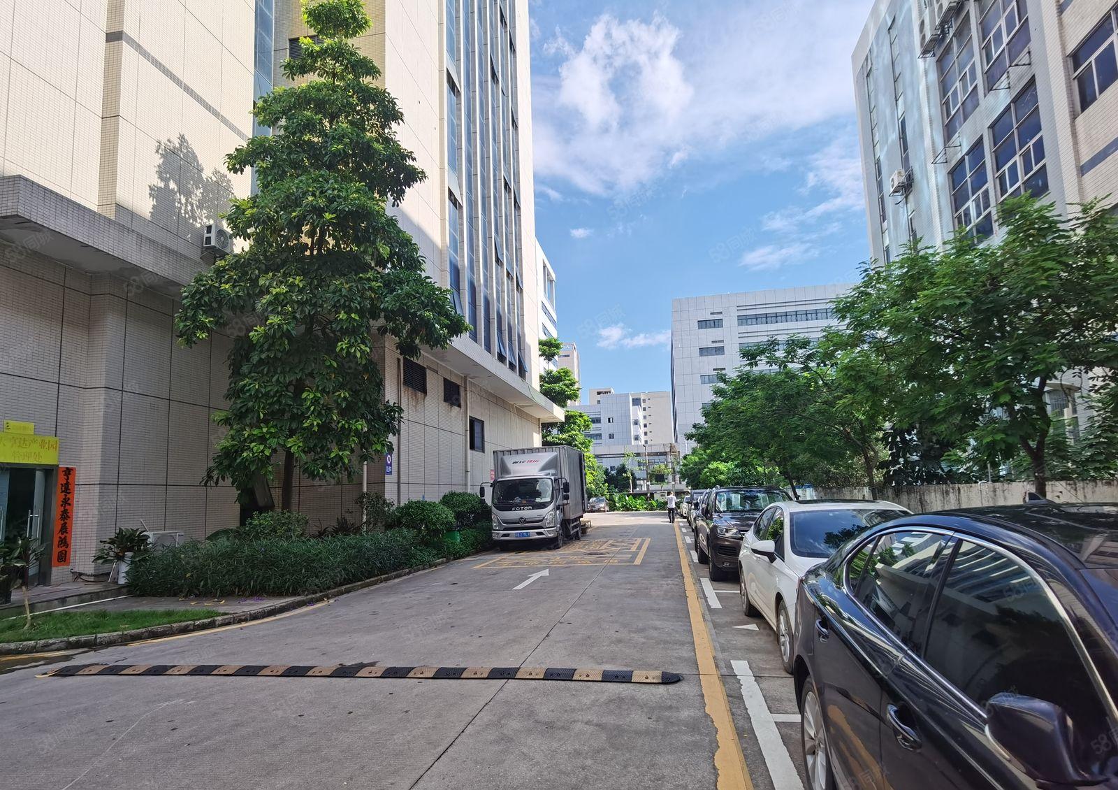 100平起租！坂田岗头地铁口红本产业园电商仓库办公可定制装修