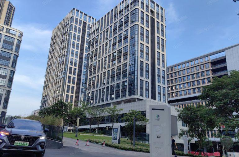 龙岗宝龙地铁口2000整层精装修办公研发电商仓库厂房出租招租