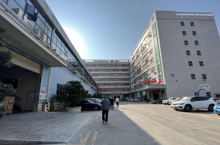 分租平湖良安田独门独院厂房1380平出租带地坪漆空地大好招工