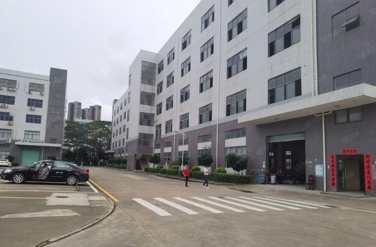 龙岗宝龙科技园原房东红本独院厂房仓库7000平出租一楼层高6