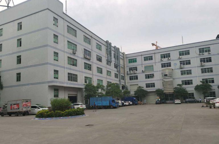 龙岗宝龙高新产业园宝龙地铁口2600平4380平厂房出租