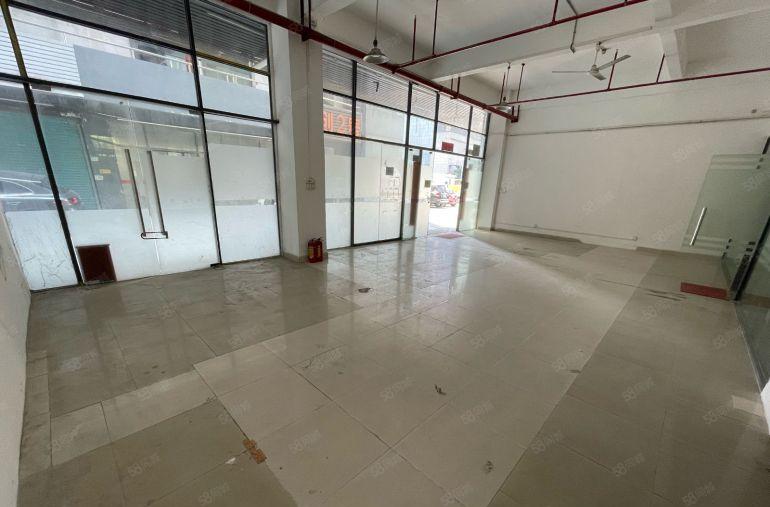 近高速！坂银出口！坂田地铁口一楼290平600平带办公室装修