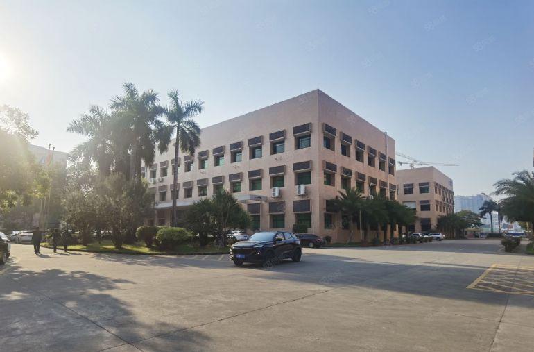 龙岗宝龙新出原房东红本独栋1万平方，空地超大，合同可签10年