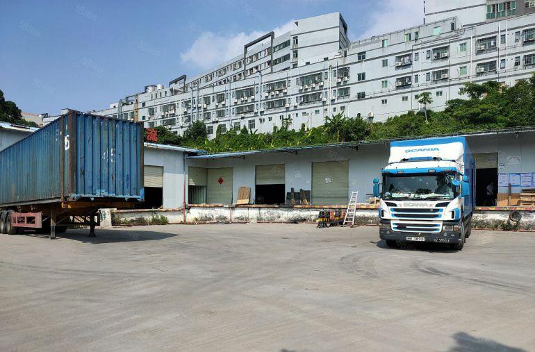 坂田地铁口附近1000平高台物流仓库出租可分租 有港码空地大