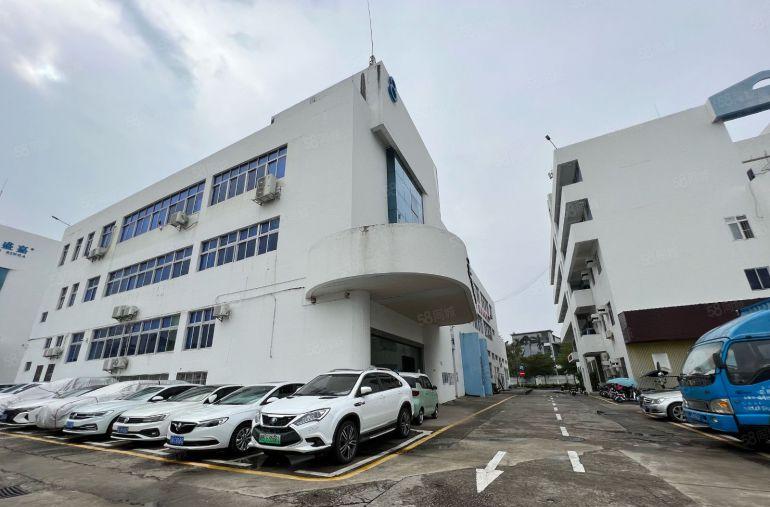 龙岗同乐现成中铁项目部办公室厂房1900平出租精装修厨房