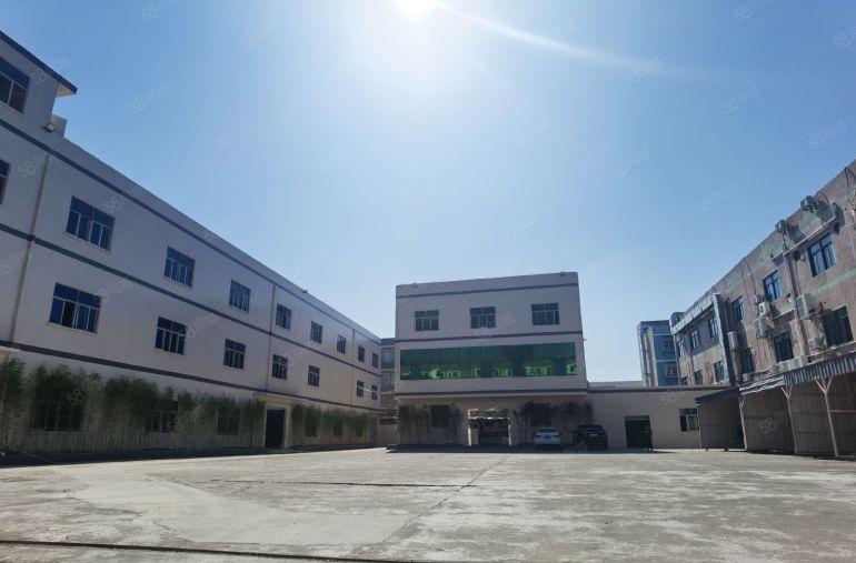 宝龙独门独院，总面积6130平首层高4.2米，近主干道形象好