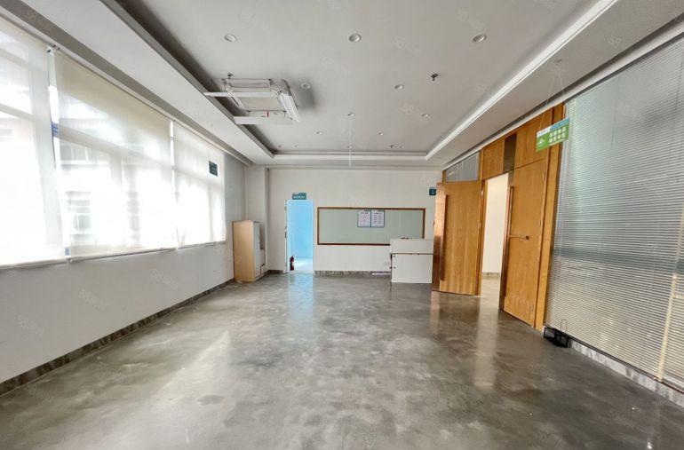 宝龙原房东零公摊1250平方厂房办公室出租豪华装修带家私电器