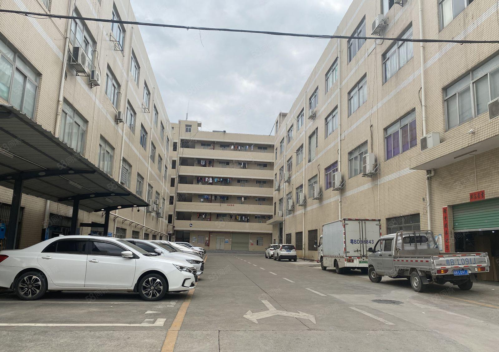 爱联嶂背新出原房东标准厂房二楼1000平方厂房出租带精装修