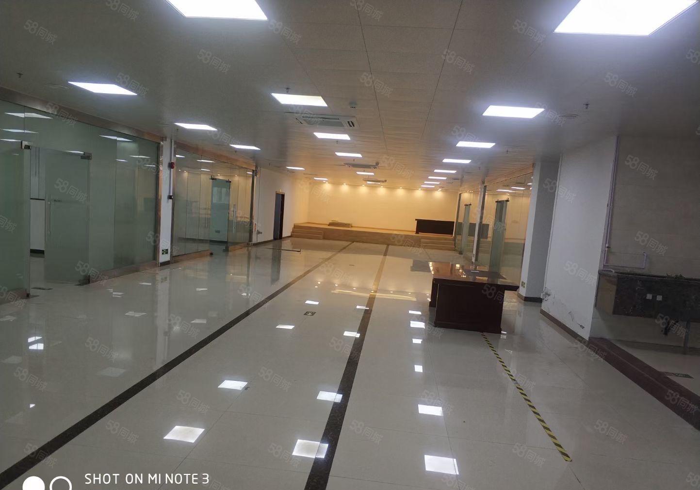 横岗塘坑地铁站A出口