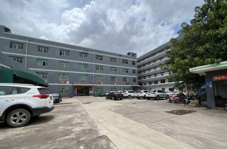 深圳横岗六约原房东独门独院一楼1500平厂房出租带精装修免佣